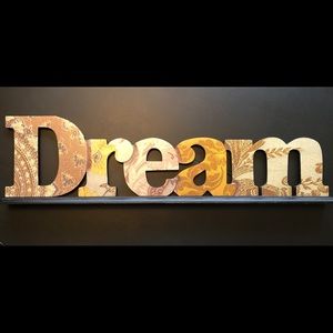 Wooden DREAM sign